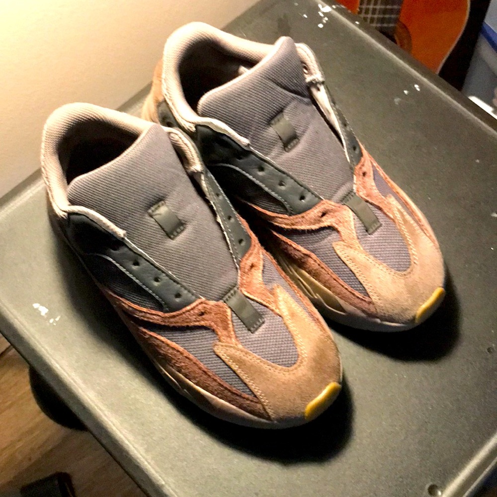 V1 mauve 2018 (brown)